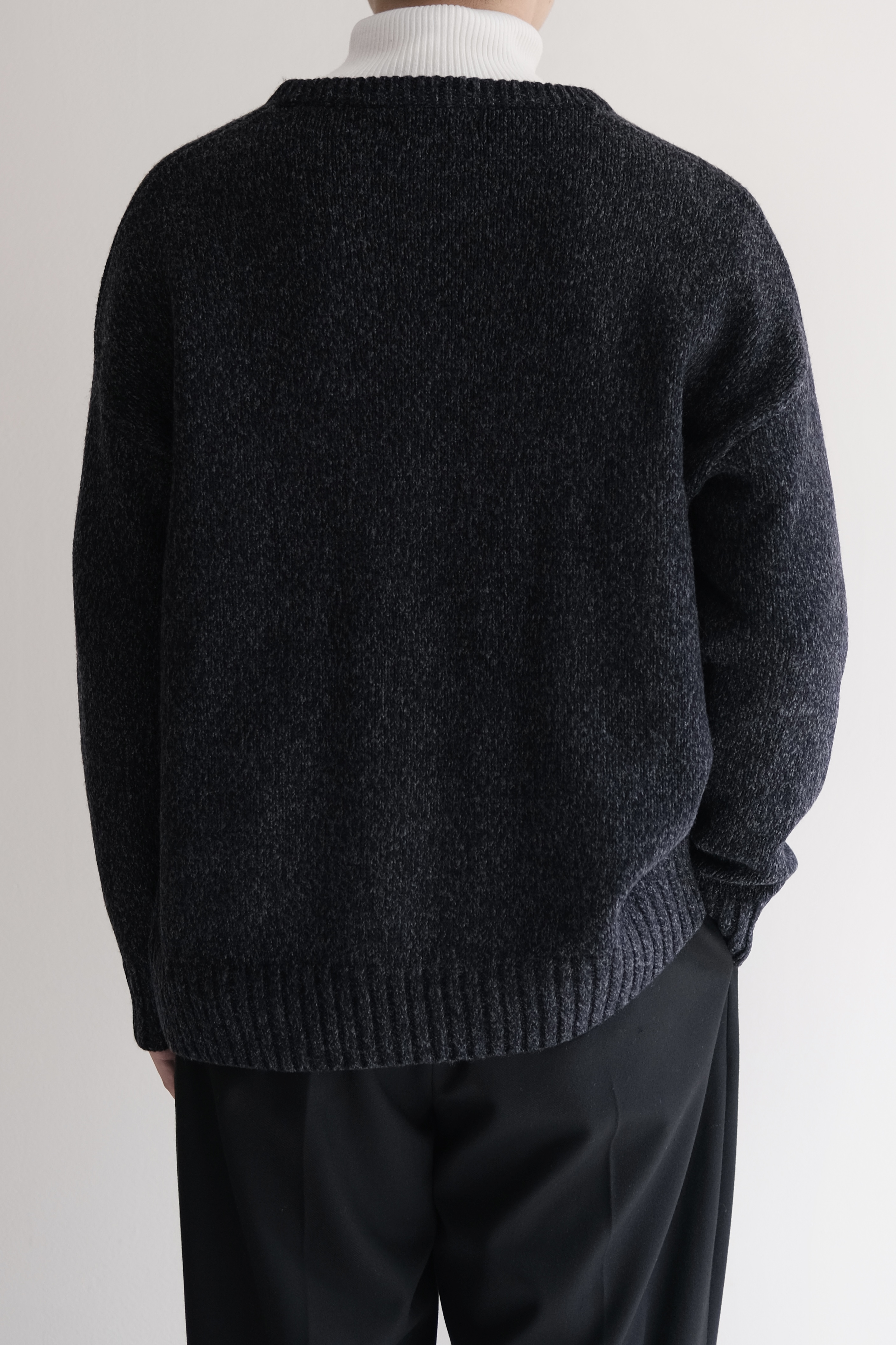 DAGNY SWEATER - BLACK 