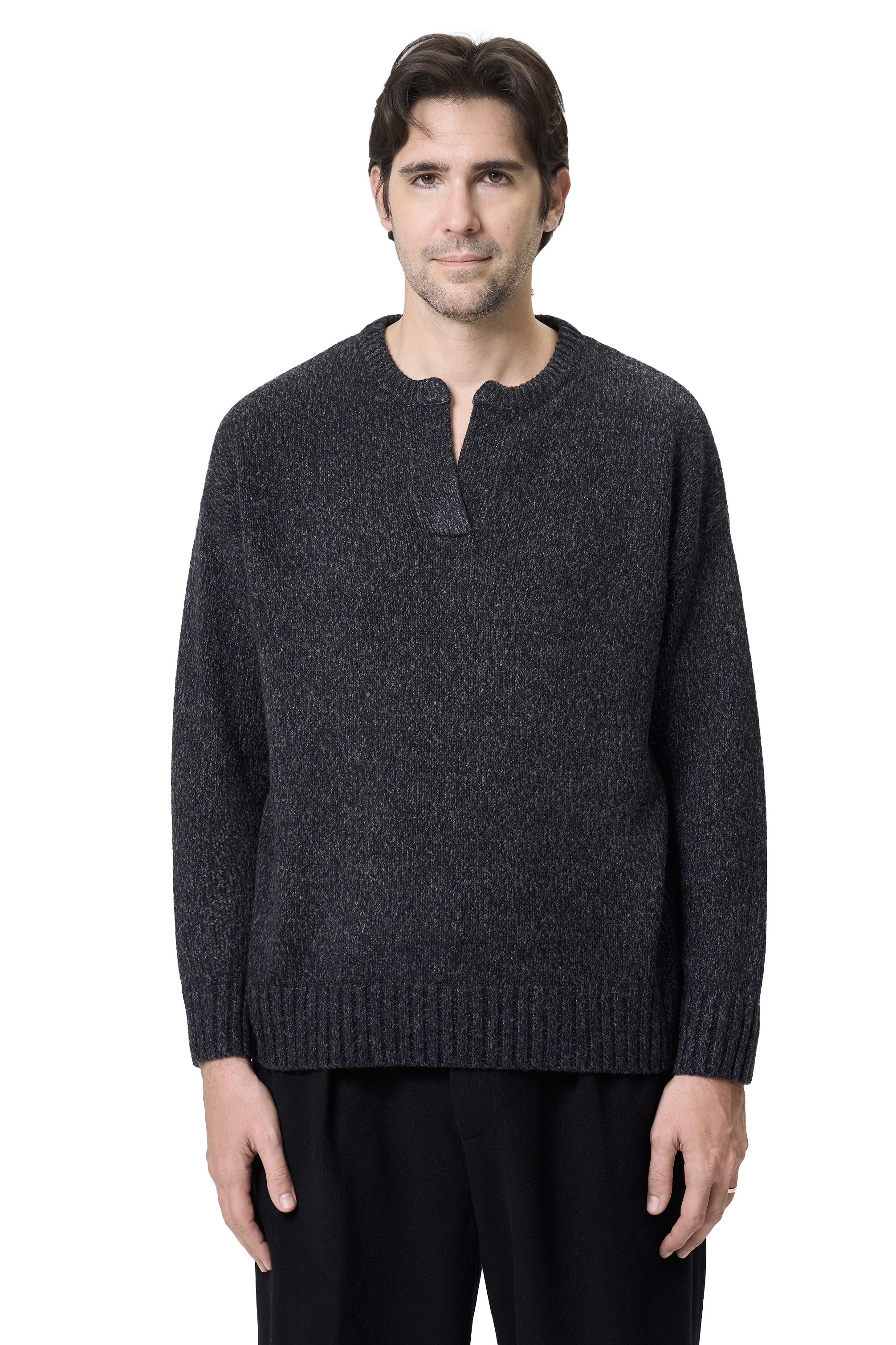DAGNY SWEATER - BLACK 