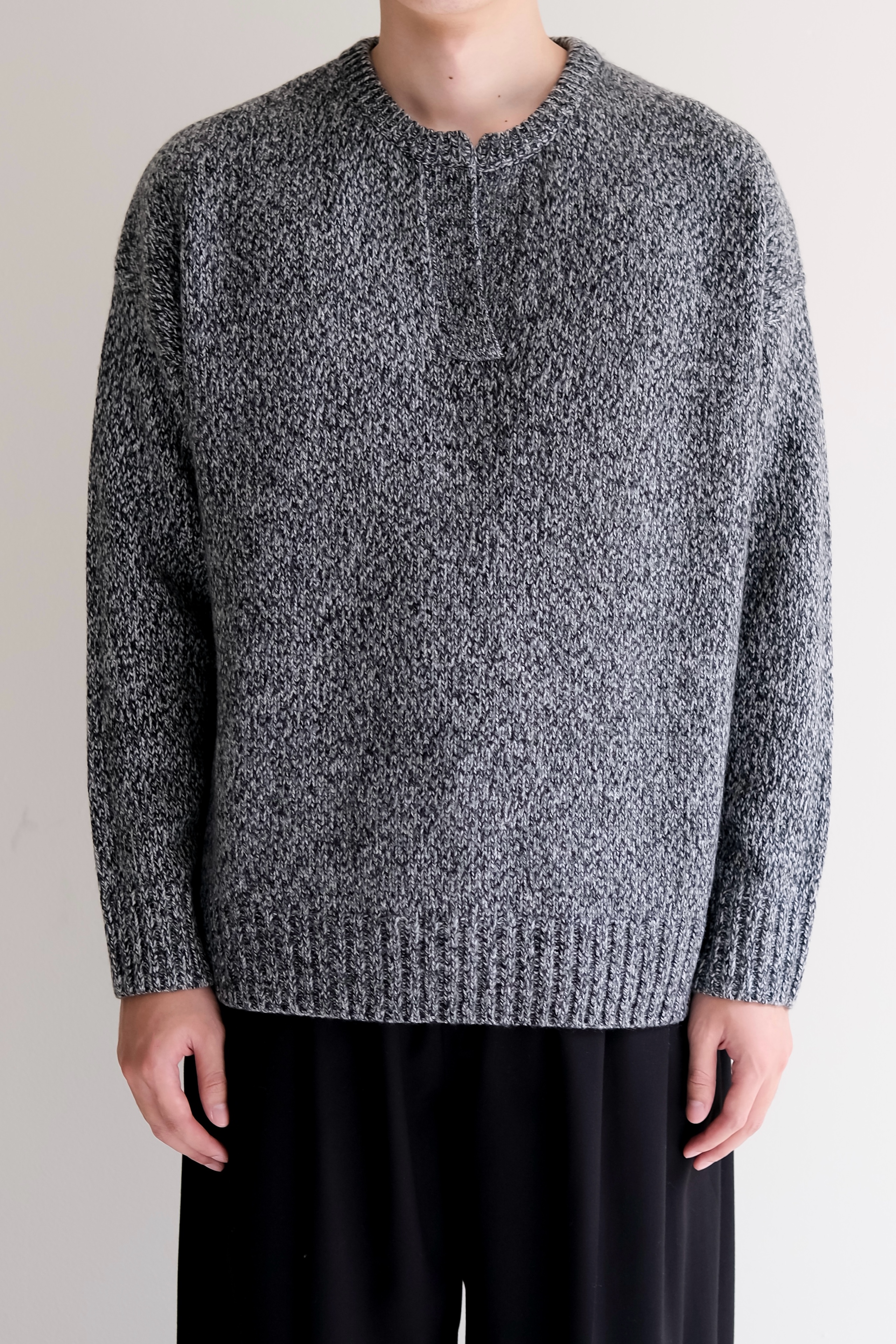 DAGNY SWEATER - GREY 